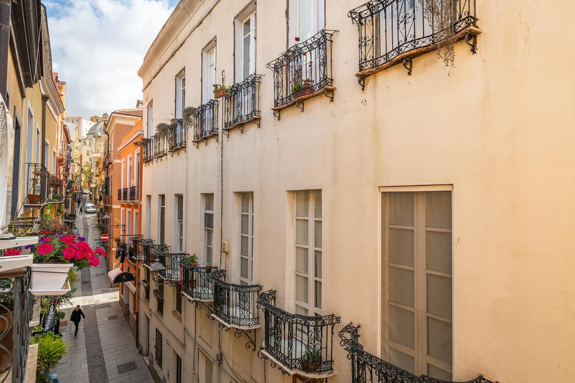 Karalis Boutique Room Cagliari Ngoại thất bức ảnh